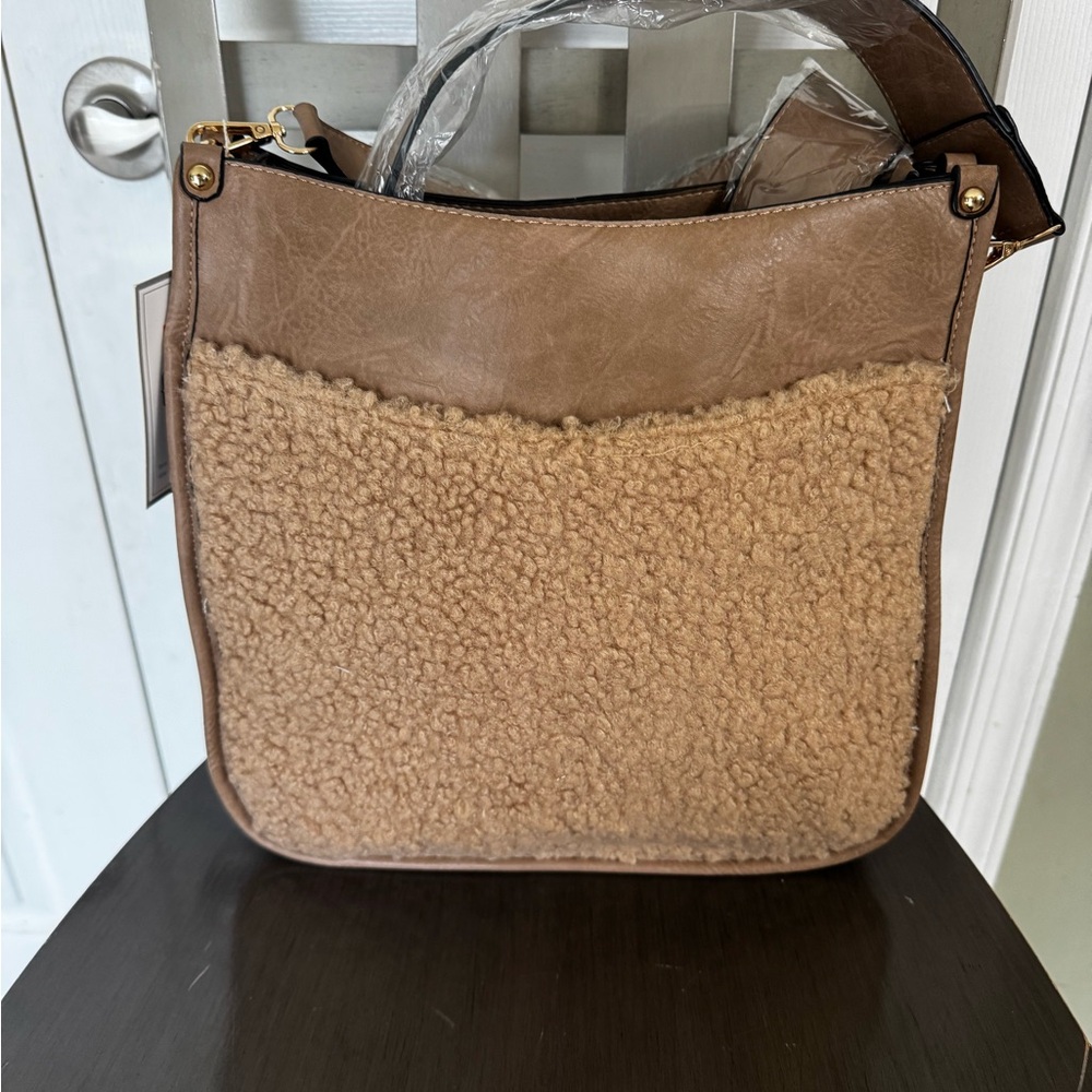 NWT Jen & co crossbody